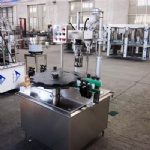 Bottle capping machine